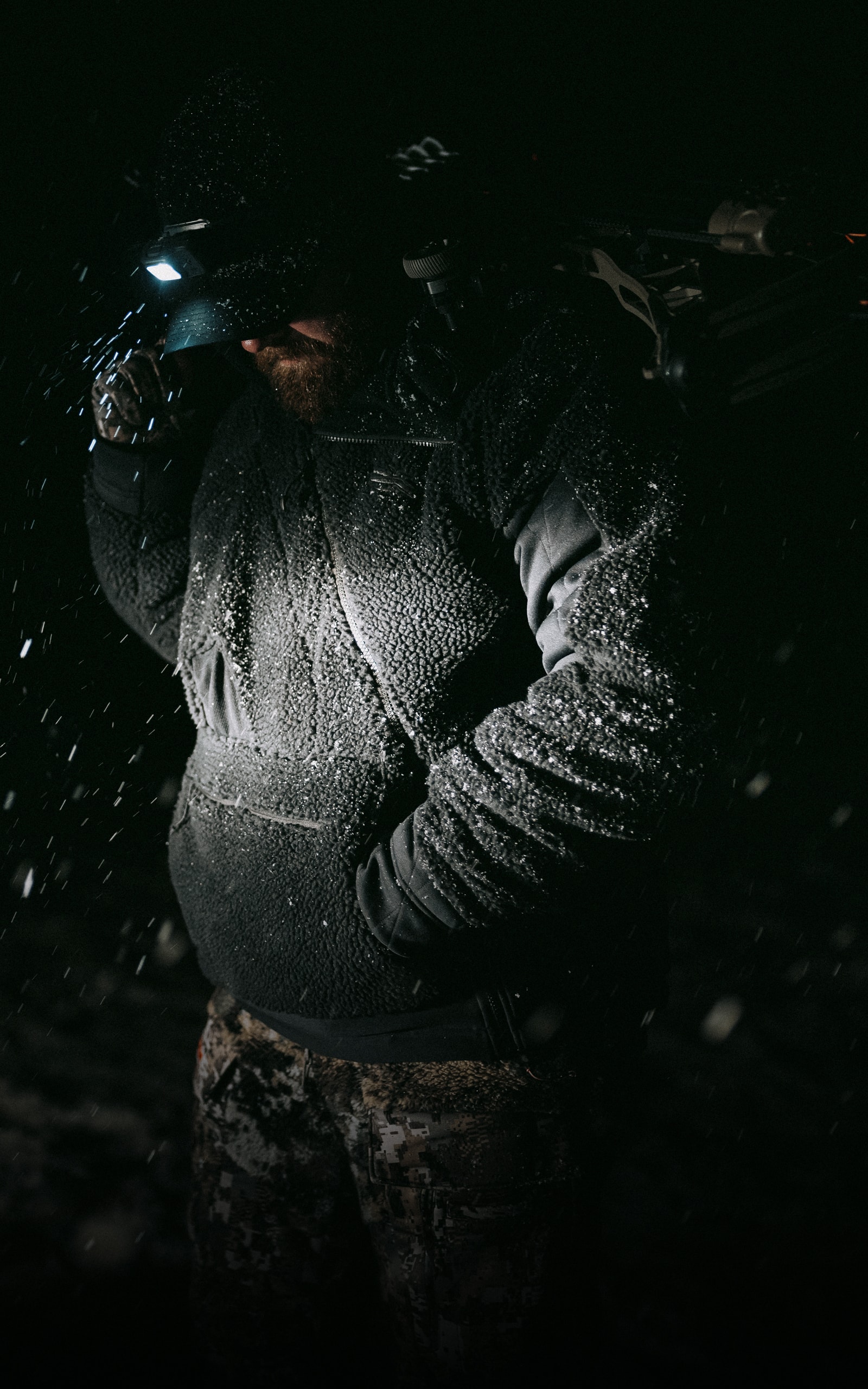 Derek Nelson in the Fanatic Jacket in SITKA Black | SITKA Gear